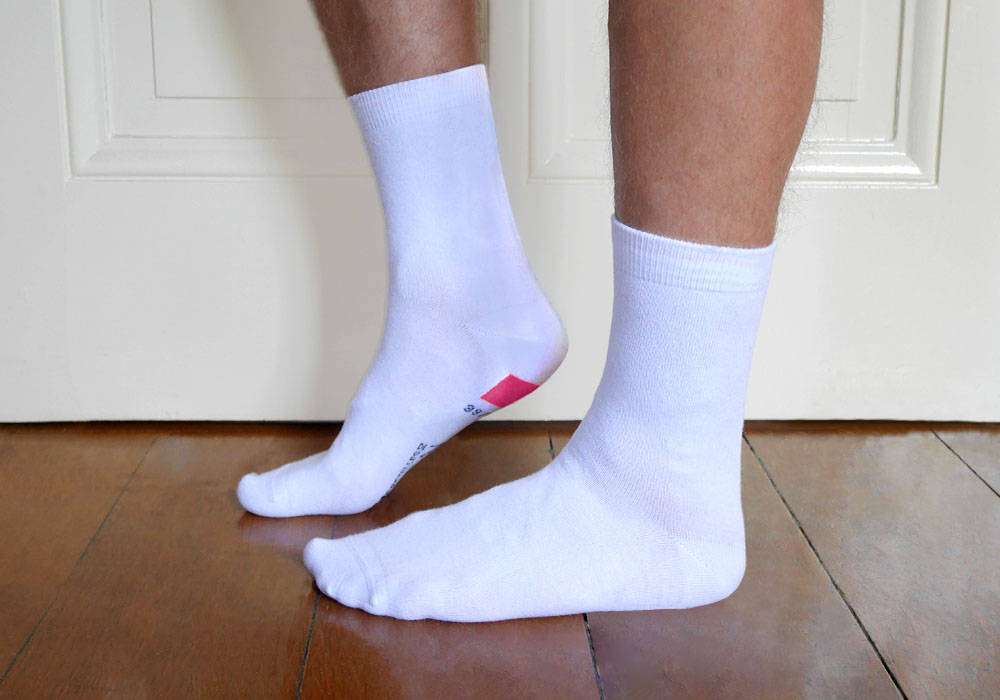 Chaussettes mi hautes Blanches et Fuschia Made in France