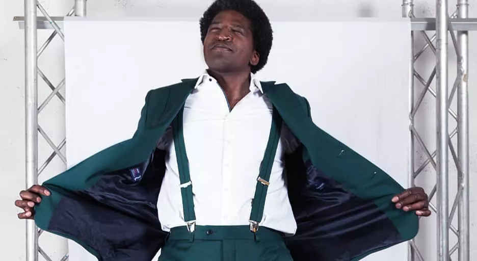 Bretelles larges unies vertes pour homme - inspiration tenue de mariage