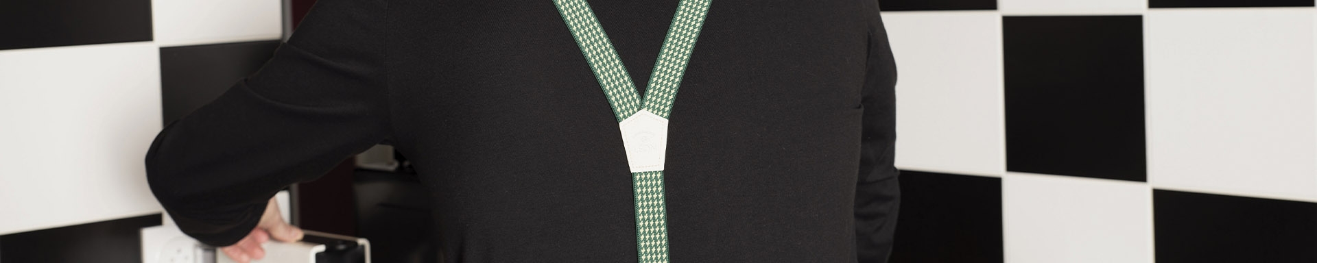 Fancy thin braces